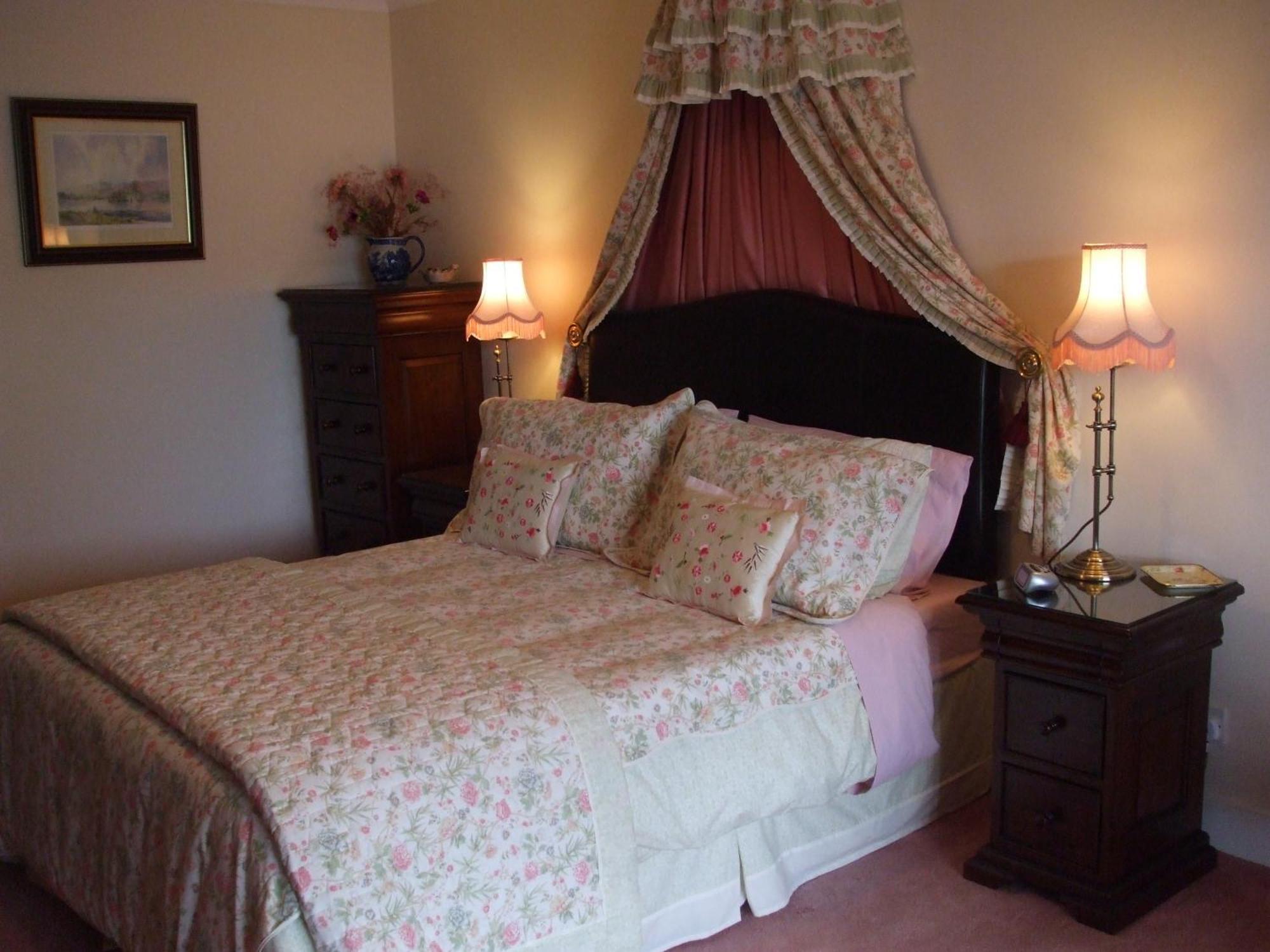 Tigh Na Bruach B&B Invermoriston Bagian luar foto